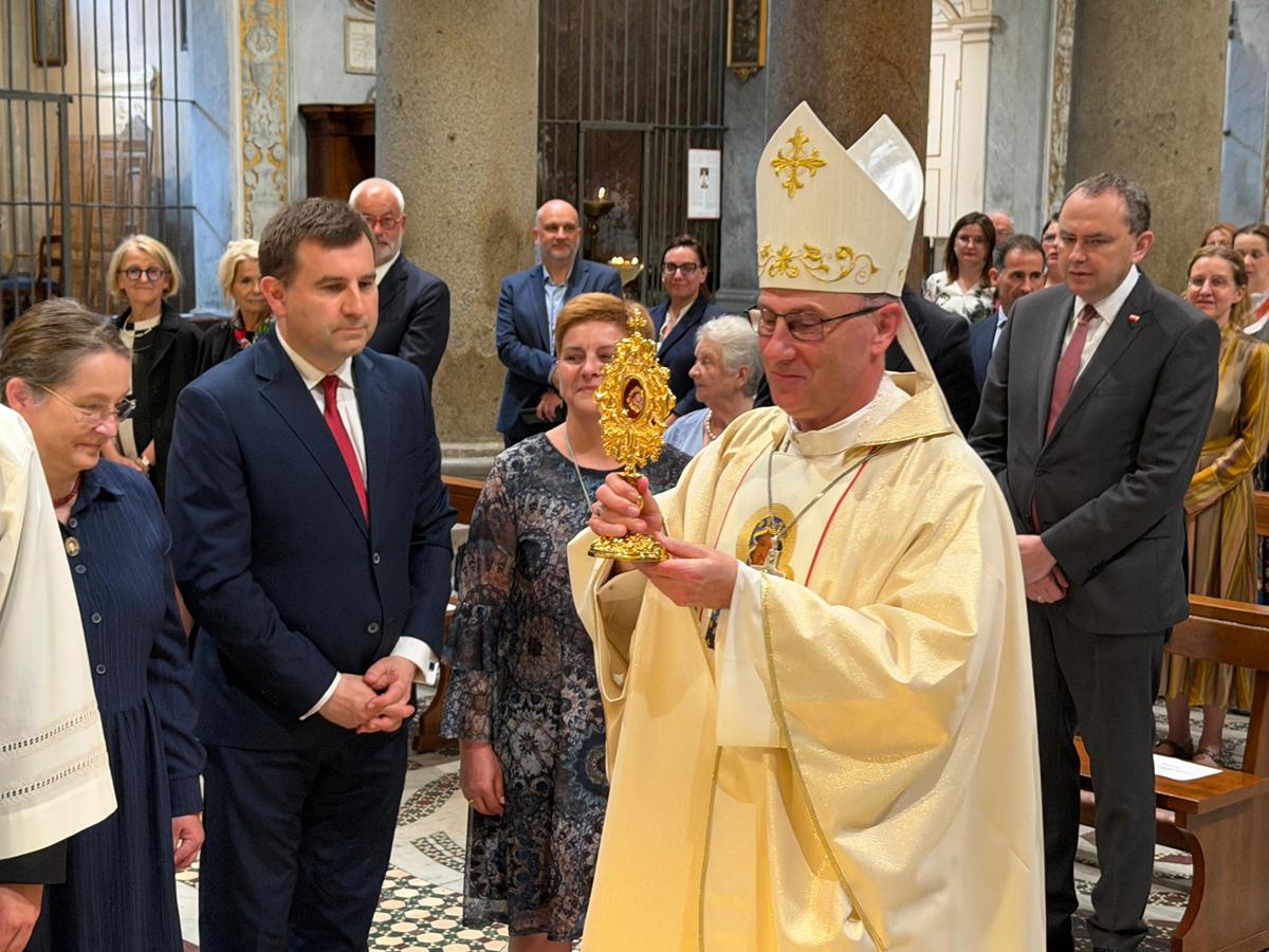 abp wojciech polak w watykanie - ks. Paweł Rytel-Andrianik - Vatican News