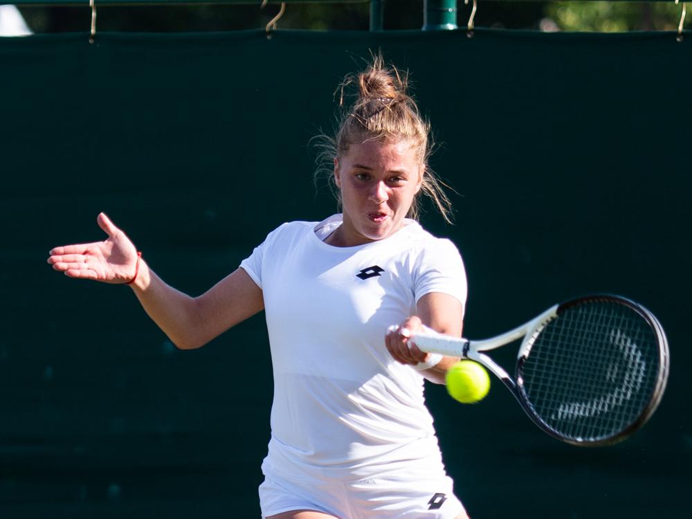 Maja Chwalińska Wimbledon 2022 - Peter Menzel -  Creative Commons Attribution-Share Alike 2.0 Generic 