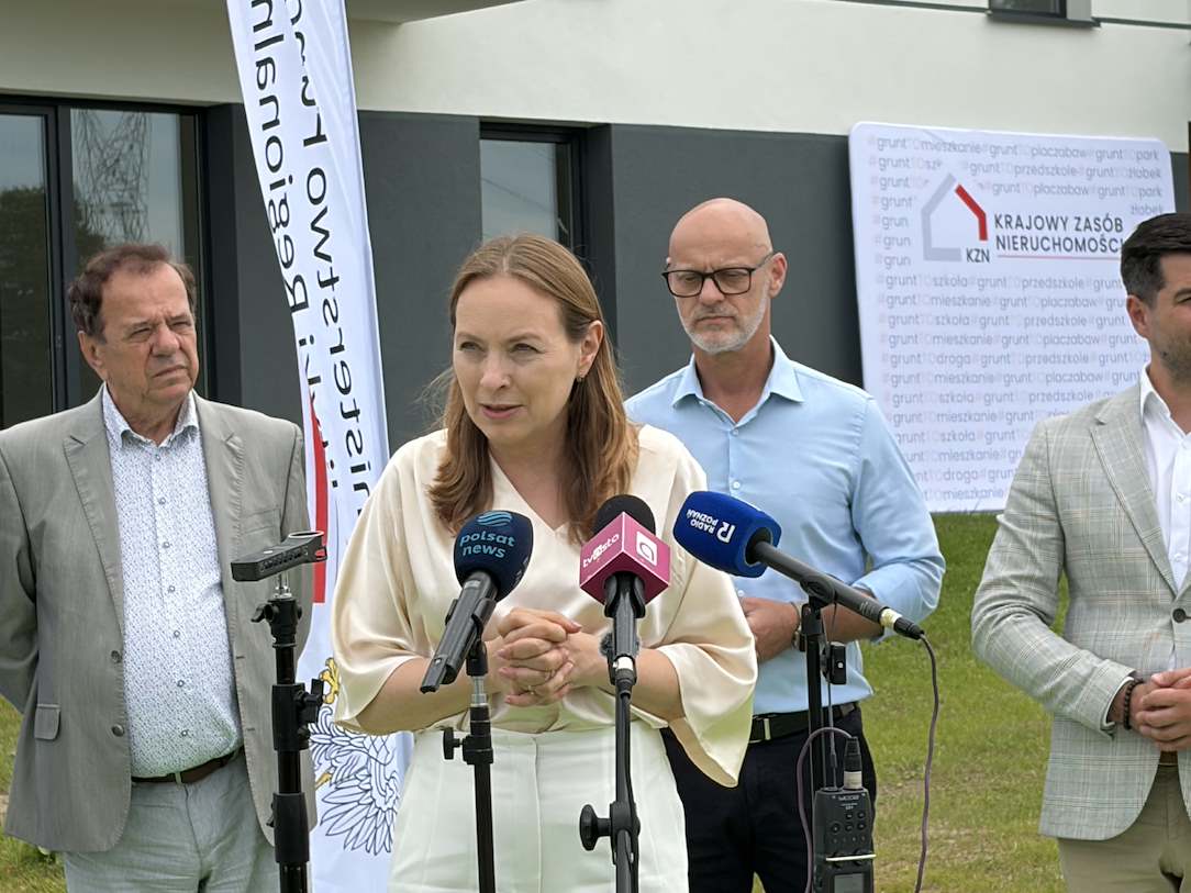 pełczyńska nałęcz mieszkania sim kaczory - Marek Wolski