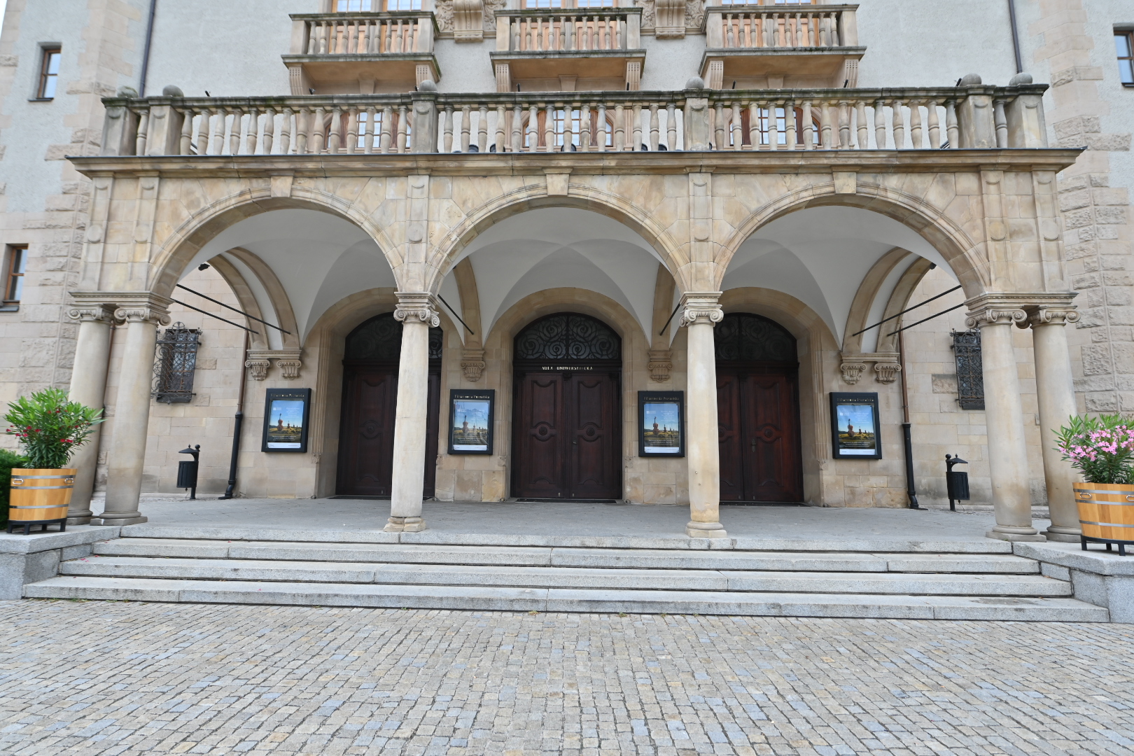 aula uam uniwersytet im adama mickiewicza aula uniwersytecka - Wojtek Wardejn  - Radio Poznań