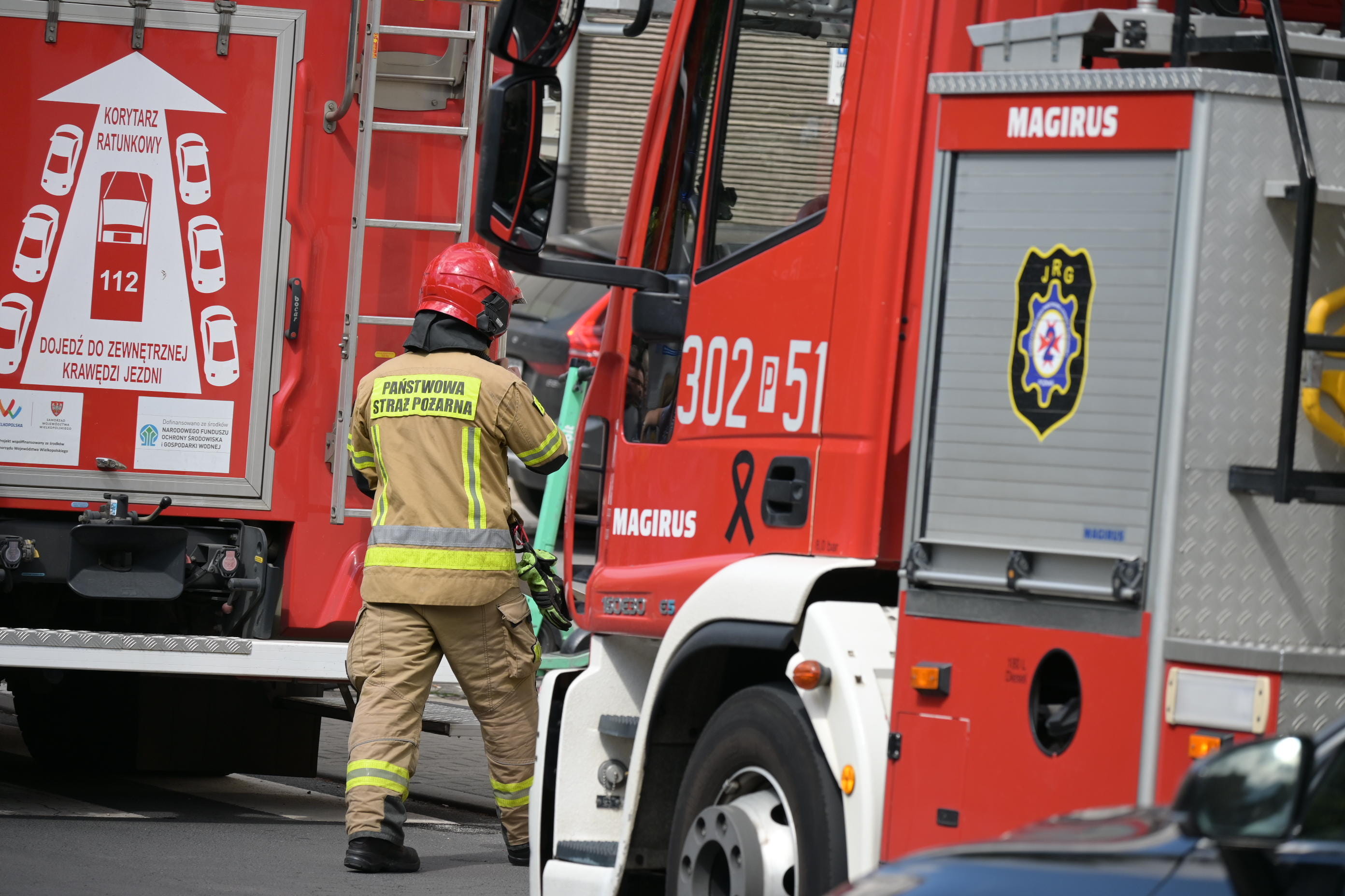 straż pożarna detal strażak strażacy - Eliza Hajdenrajch