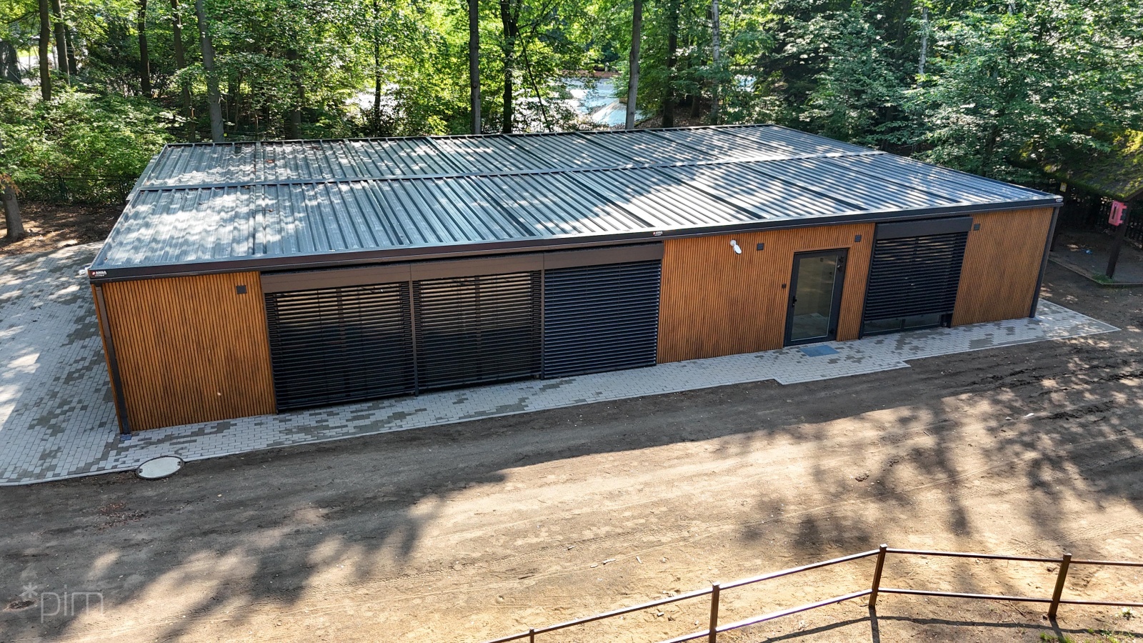 Pawilon Zoo - Poznańskie Inwestycje Miejskie