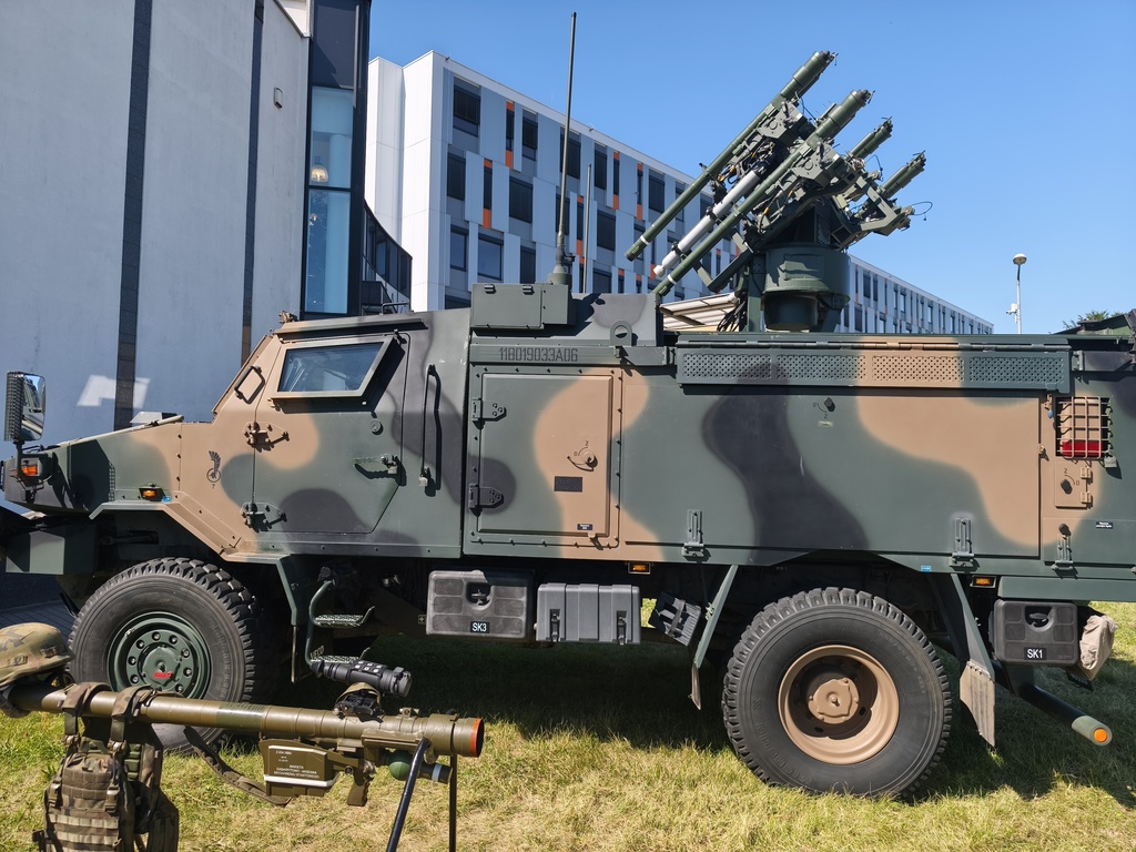 wystawa wojskowa leszno wojsko patriot piorun i grom - Bartłomiej Klupś - Radio Poznań