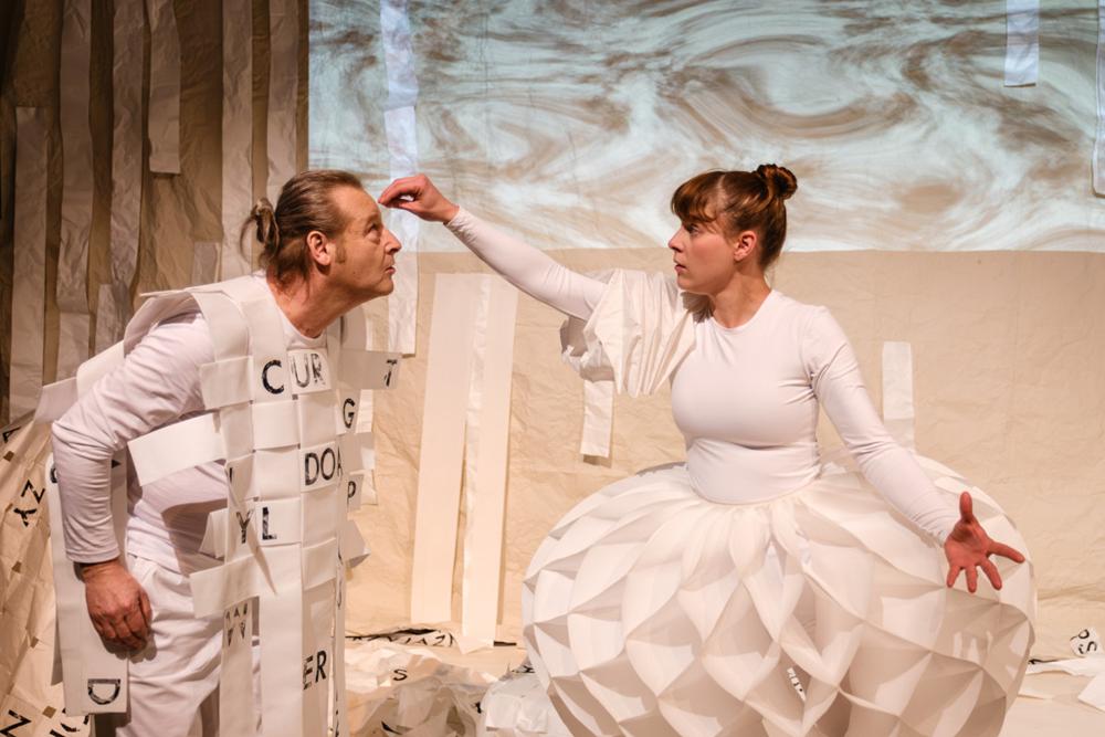 Teatr Lalka wyobraźnia - Bartek Warzecha - teatrpolska.pl