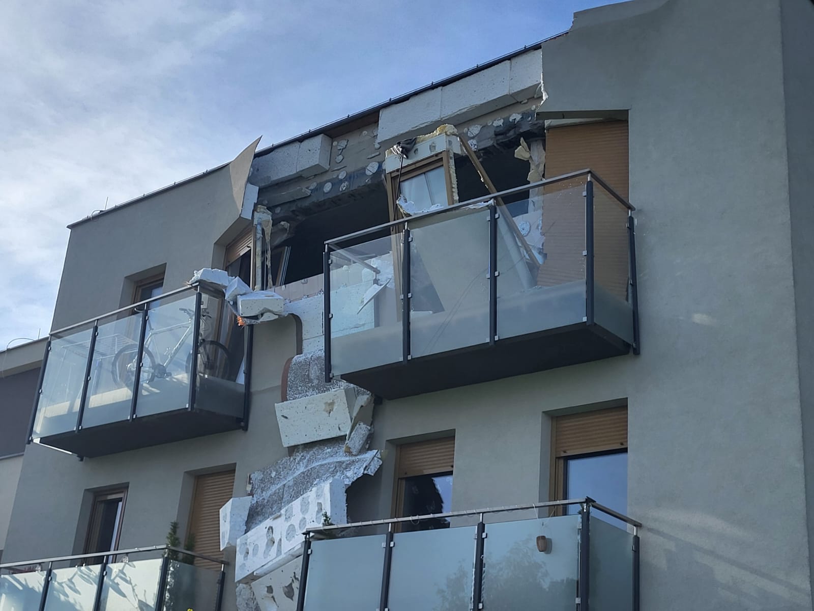 Eksplozja w mieszkaniu w Kościanie - KP PSP Kościan