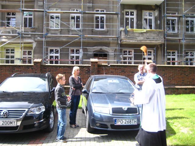 święcenie samochodów - Magda Konieczna