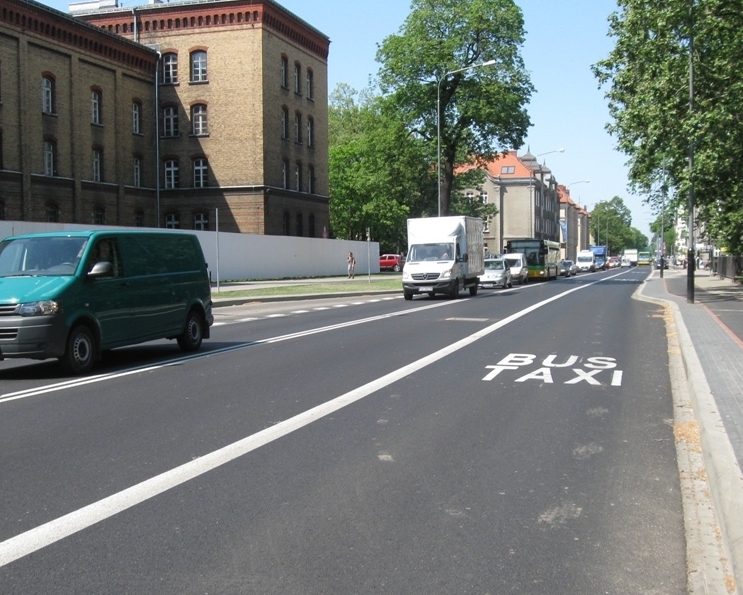 Buspas na ul. Bukowskiej - ZDM Poznań