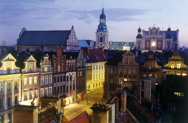 Poznań wieczorem 20100608 - Archiwum Radia Merkury