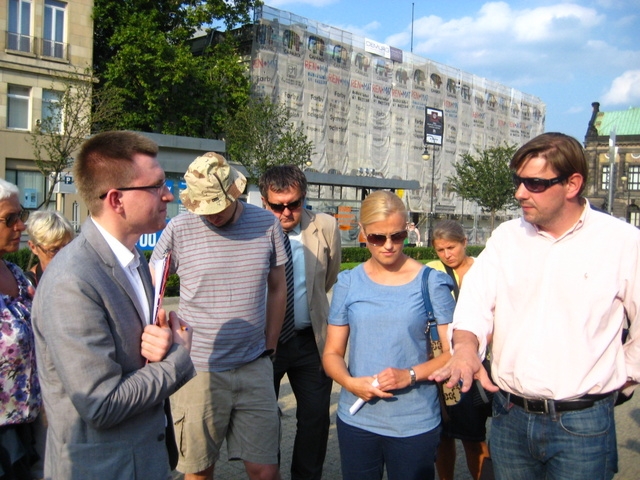 Spacer radnych po pl. Wolności - Jacek Butlewski