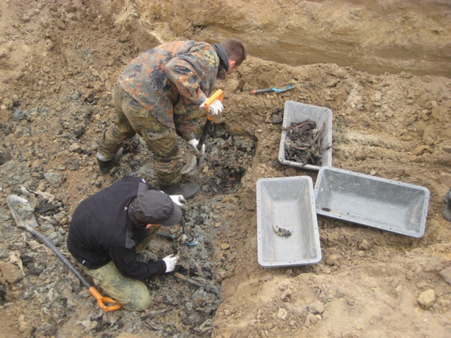 Giecz mogila 5 - Rafał Regulski