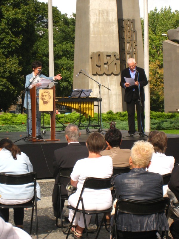 czytanie_pana_tadeusza_mickiewicz_2012_06