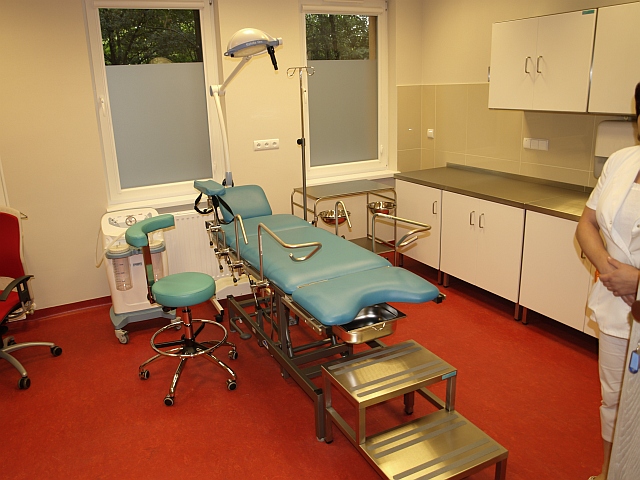 Przychodnia w Ostrowie - Jarosław Wardawy