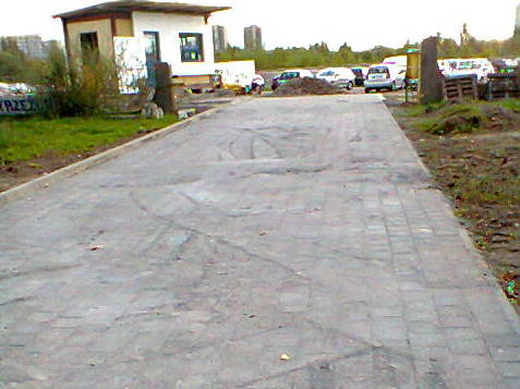 Droga na parking - Park Rataje - Jacek Butlewski