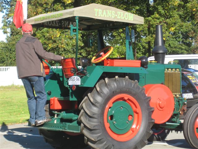 Retro Show - Szreniawa - stare ciągniki - Magda Konieczna
