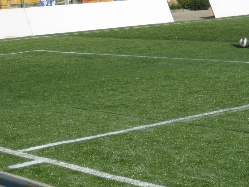 Dziecko na boisku, sport, piłka - Jacek Butlewski