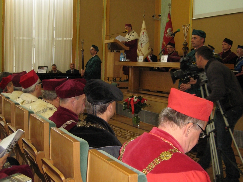 Akademia Ekonomiczna i kamień węg. - Kinga Leszczyńska