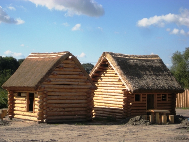 Giecz - powstaje skansen słowiański - Rafał Regulski