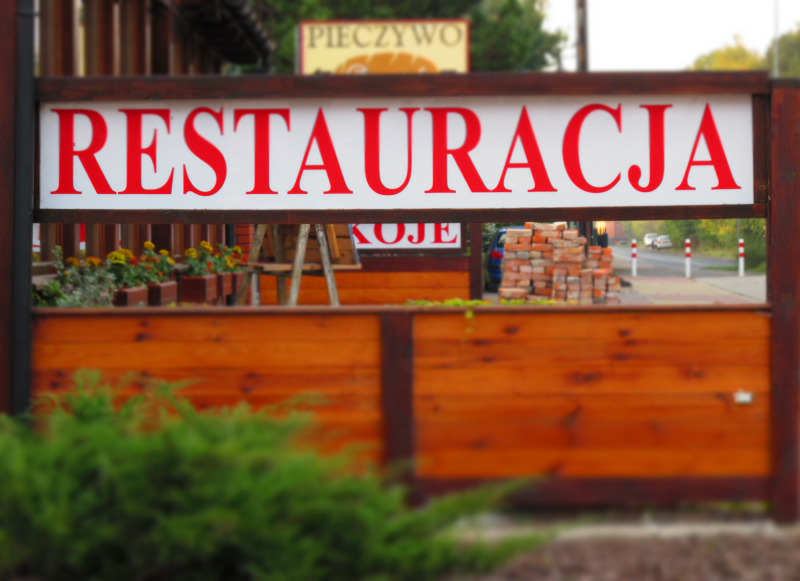 restauracja szyld - TomFoto