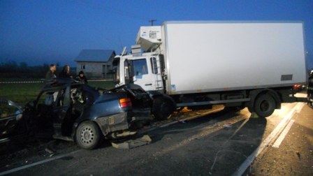 Wypadek - Wymysłów - ciężarówka - Straż Pożarna Turek
