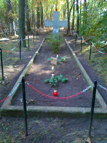 Akcja zapal znicz pamięci w lasach zakrzewskich