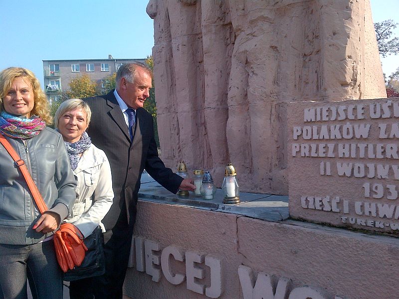 Zapal znicz pamięci 2012 - Uroczystości w Turku Fot. Dariuszy Młynarczyk 