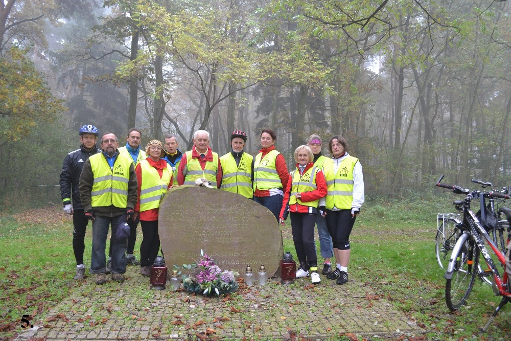 Zapal znicz pamięci - Kościan Fot. Beata Kostańska