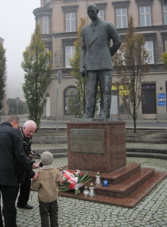 Akcja Zapal Znicz Pamięci w Bydgoszczy