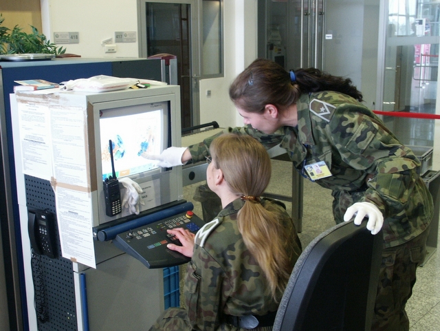 Przemyt papierosów - Ławica - Straż Graniczna