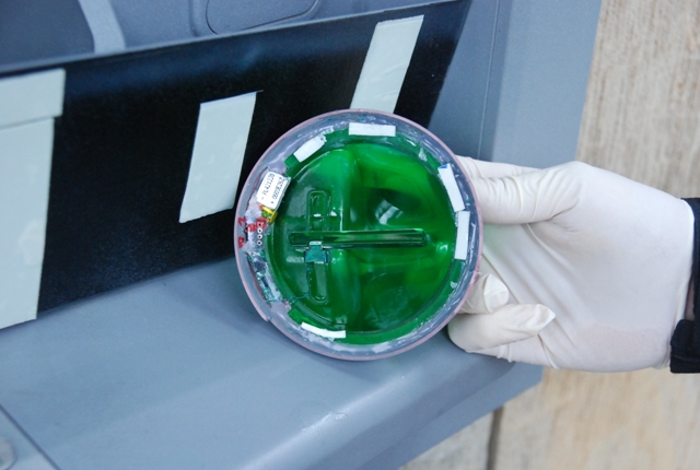 Bankomat - kradzieże, skimming - Policja/Poznań