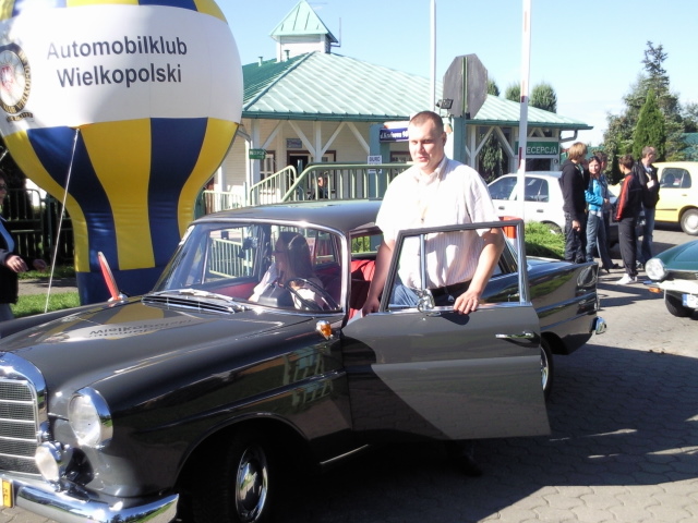 rajd samochodów zabytkowych - Magda Konieczna