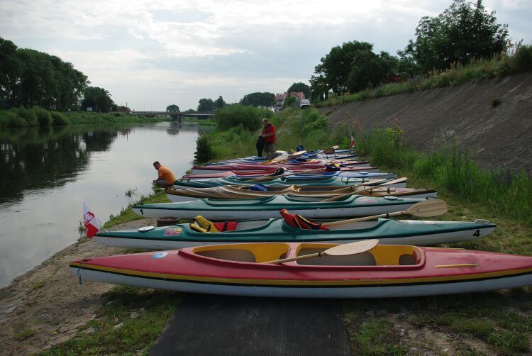 Spływ Wartą - kajaki - Archiwum Radia Merkury