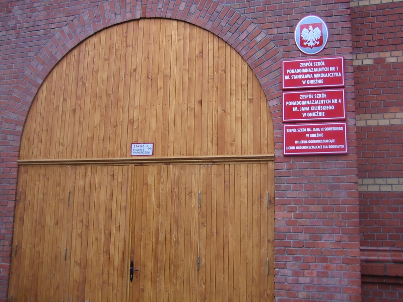 Koszary w Gnieźnie - po remoncie - Rafał Muniak