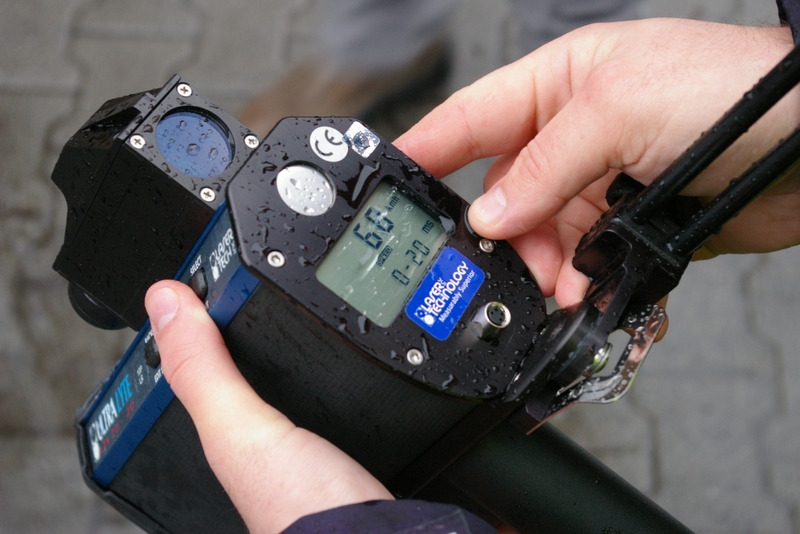 Radar laserowy, drogówka - sierż.szt. Dawid Marciniak - Policja/Leszno