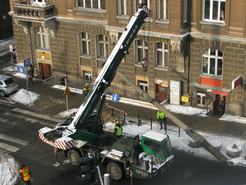 Demontaż starej latarni - Szymon Mazur