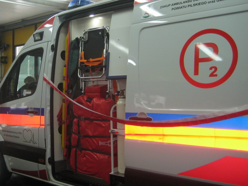 Nowa karetka pogotowia Piła - Wiesława Pinkowska