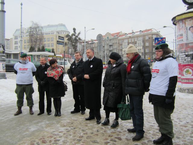 drugie życie marek woźniak - Kinga Leszczyńska