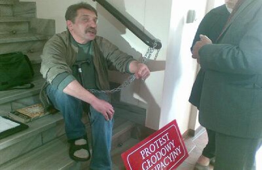 Strajk okupacyjny w urzędzie - Anna Sochacka