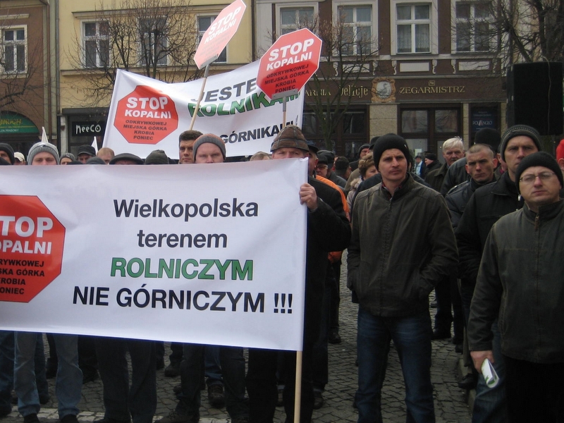 Przeciwko odkrywce PAK - Jacek Marciniak