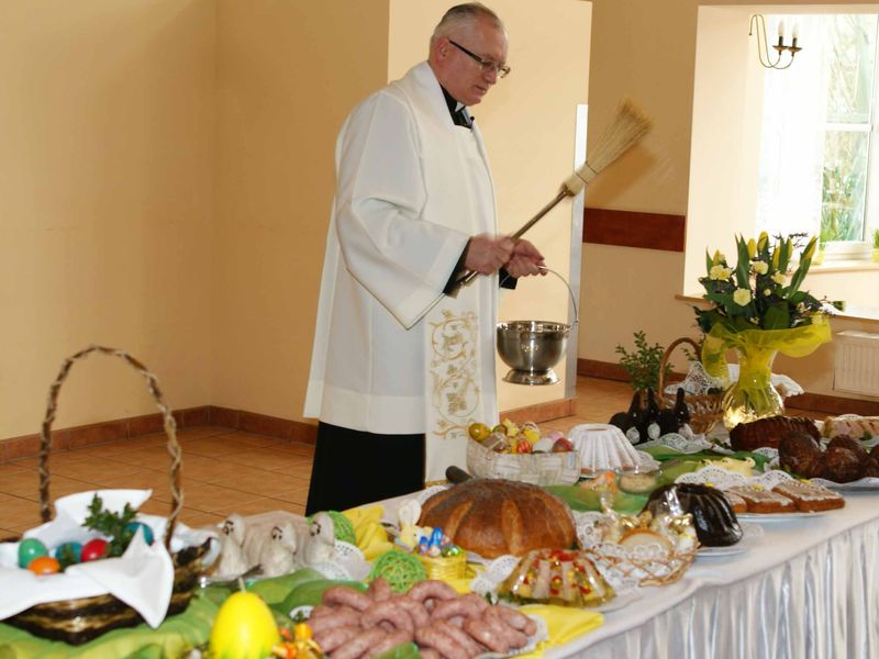 Licheń - święcenie potraw - Emilia Chudzińska