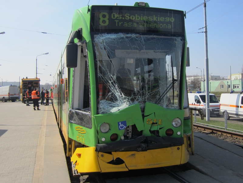 Zderzenie tramwajów na pętli - Kinga Leszczyńska