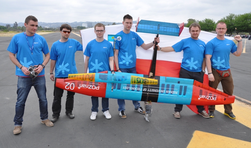 Ekipa z modelem Regular i Micro - Politechnika Poznańska