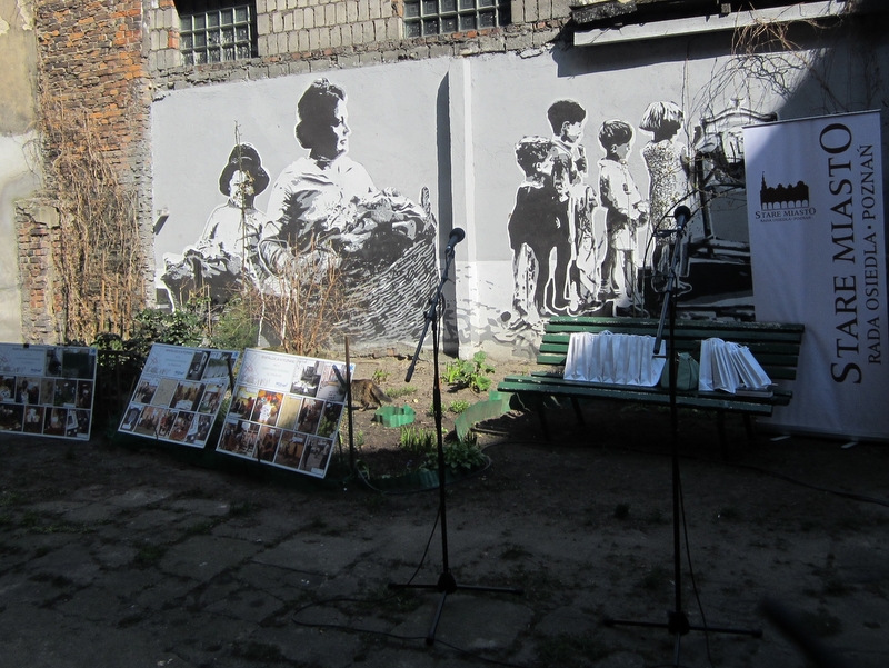 Podwórko - do odnowy - Adam Michalkiewicz