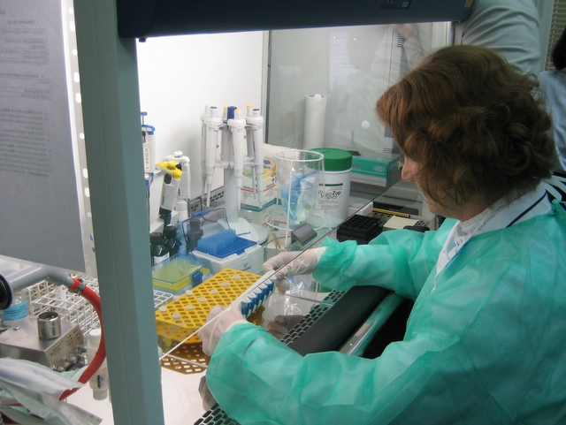 Laboratorium antygrypowe - Archiwum Radia Merkury