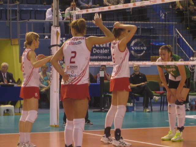 PTTS z  impetem siatkówka - Wiesława Pinkowska 