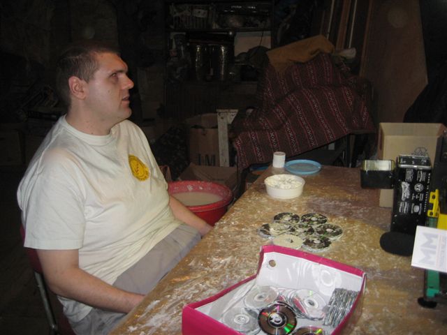 niewidomy_rzezba_z_plyt - Danuta Synkiewicz