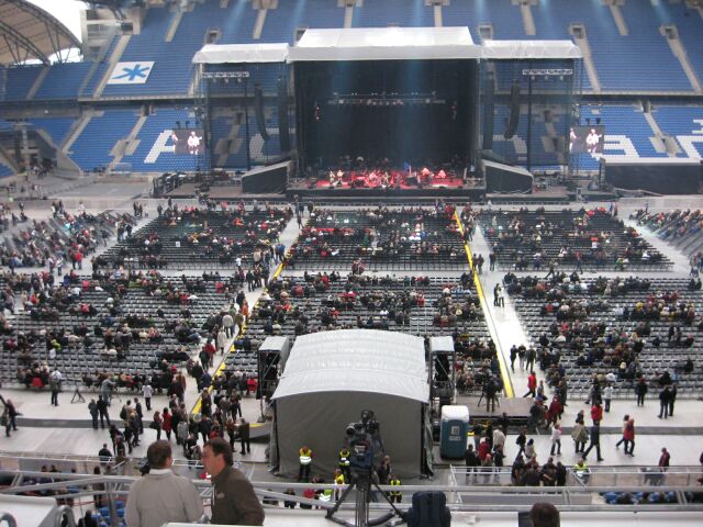 sting scena - Wojciech Bernard