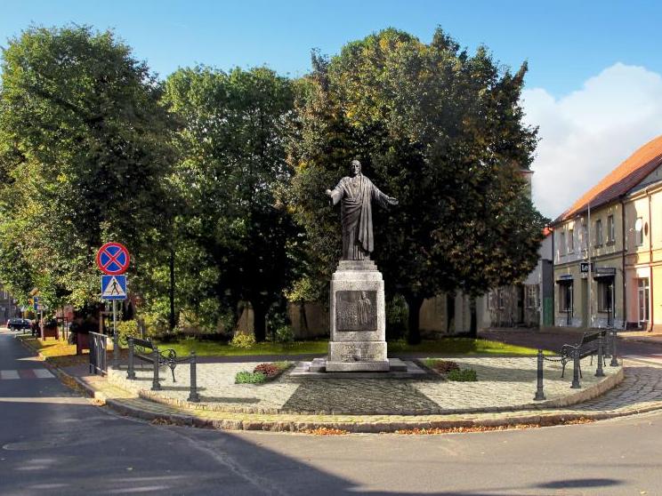 Pomnik Serca Jezusowego Grodzisk - Krzysztof Sadowski