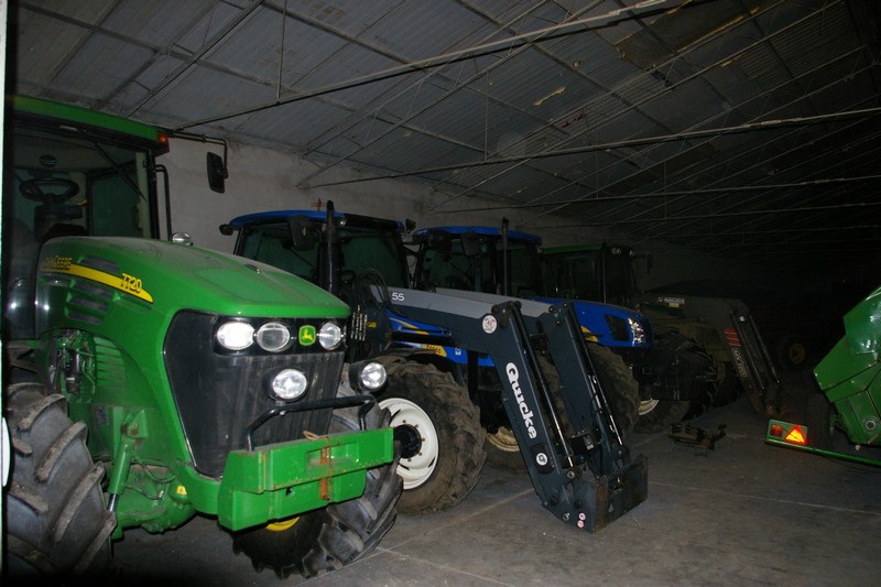 Kradzione ciągniki rolnicze - KWP w Poznaniu