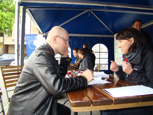 Radiowa Gimnastyka Głowy 20100531 - Piotr Niewiarowski (Radio Merkury)