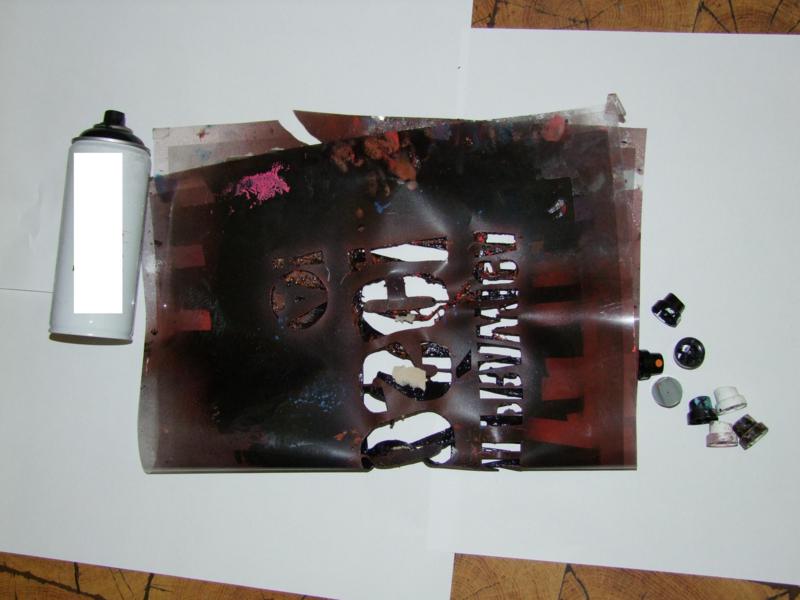 Spray i szablon - graffiti - Policja/Poznań